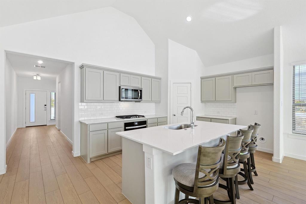 Whitewing Trails Ph 2c - Residential Lease