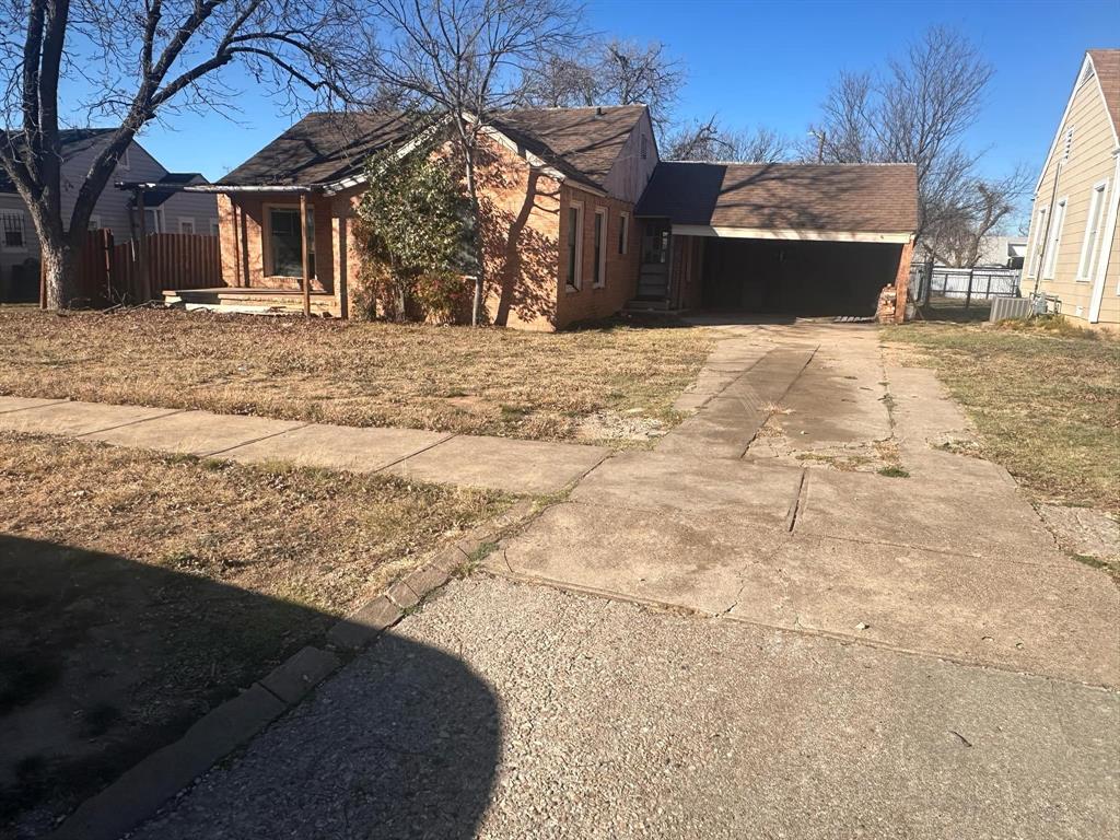 Welcome to 205 Hollywood St, a charming brick home nestled in the heart of Coleman, Texas. This 1,280 sq ft home offers 2 bedrooms, 1 bathroom, and a spacious second living area at the back of the house, perfect for a game room or entertainment space, even a 3rd bedroom. Enjoy the convenience of a garage and the beauty of a large backyard, ideal for outdoor activities and relaxation. Situated on a great street, this home is not only cute and cozy but also an excellent investment opportunity. Priced to sell, it currently houses a reliable tenant who has resided here for nearly a year. Don't miss your chance to own this delightful property in Coleman. Whether you're looking for a lovely home or a solid investment, 205 Hollywood St is the perfect choice.