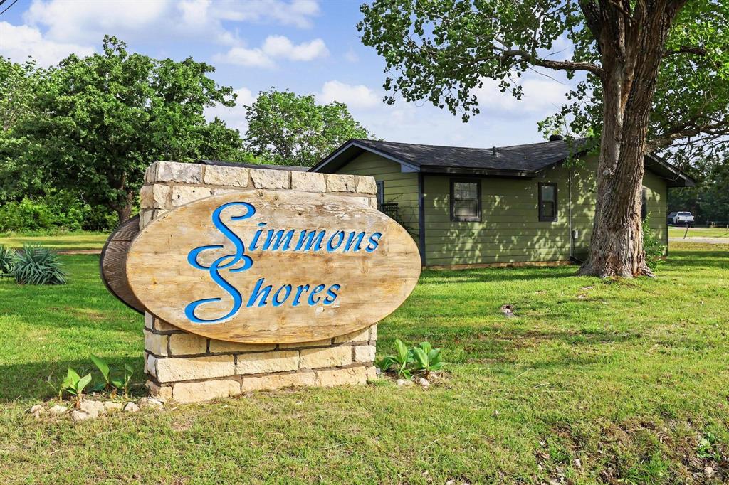 SIMMONS SHORES - Land