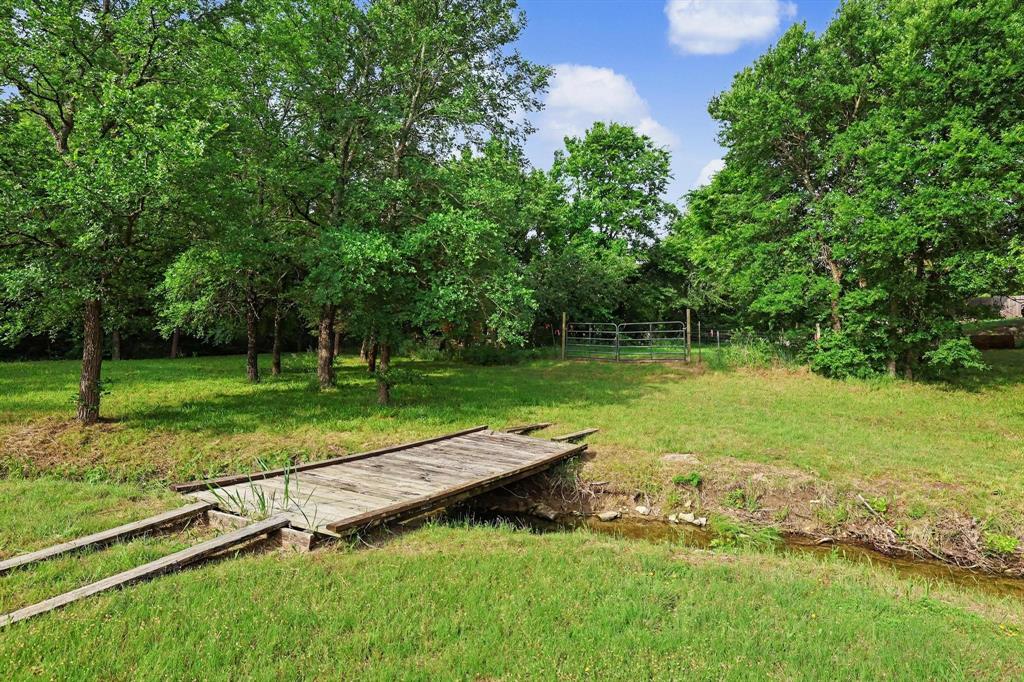 SIMMONS SHORES - Land
