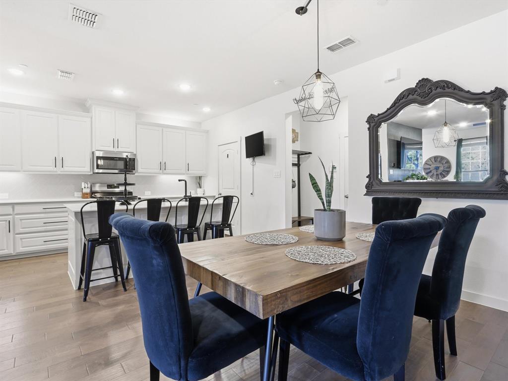 Apples Crossing - Residential