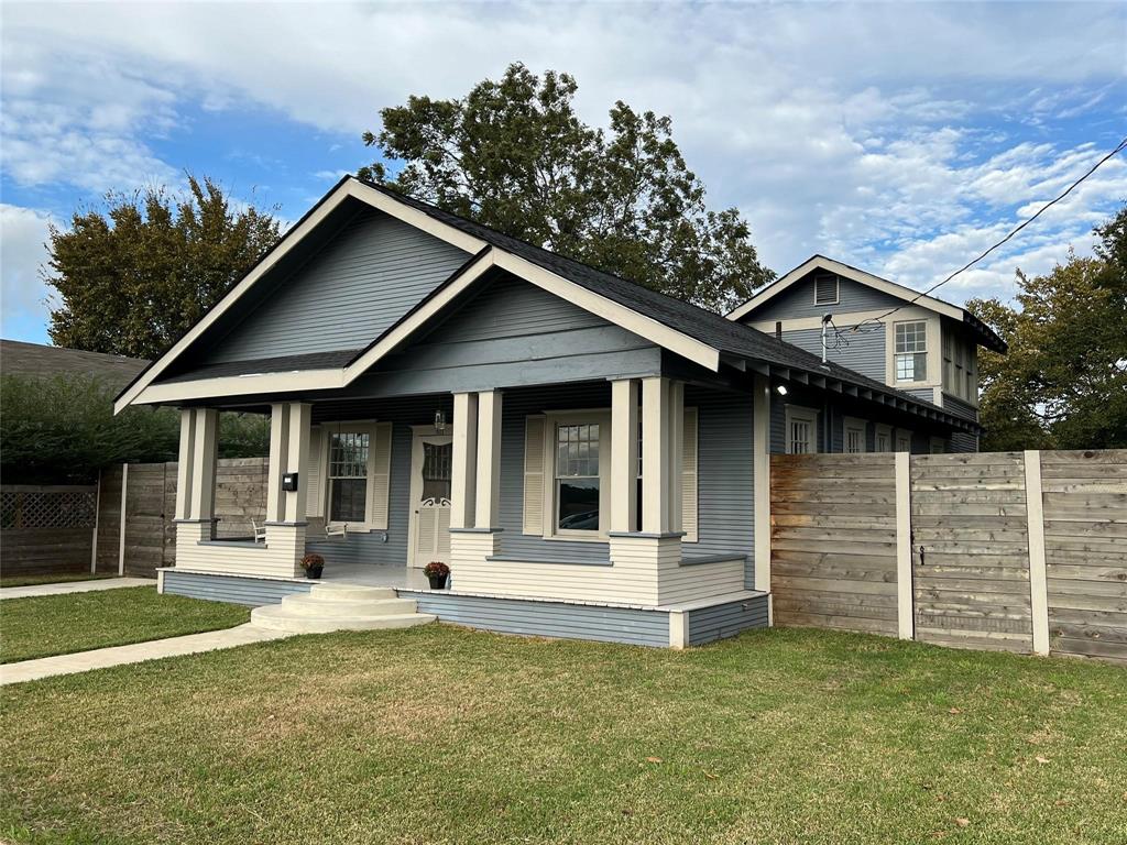 Located just half a block from historic downtown Corsicana on Beaton Street, this charming 1940s home offers character, location, and opportunity. Featuring 3 bedrooms and 2 full baths, this home blends classic charm with thoughtful updates. Inside you’ll find refinished hardwood floors, stainless steel appliances, and inviting living spaces that maintain the home’s original character. Step outside to enjoy the welcoming front porch with porch swing, perfect for relaxing evenings, along with a large backyard offering plenty of room for entertaining, gardening, or outdoor activities.  Living this close to downtown allows you to enjoy morning coffee or mimosas, evening walks, Derrick Days, and the many restaurants, shops, and events that make historic downtown Corsicana such a vibrant place to live.  All information is deemed reliable but not guaranteed. Buyer are responsible for verifying all information, including room sizes, schools, and property details.