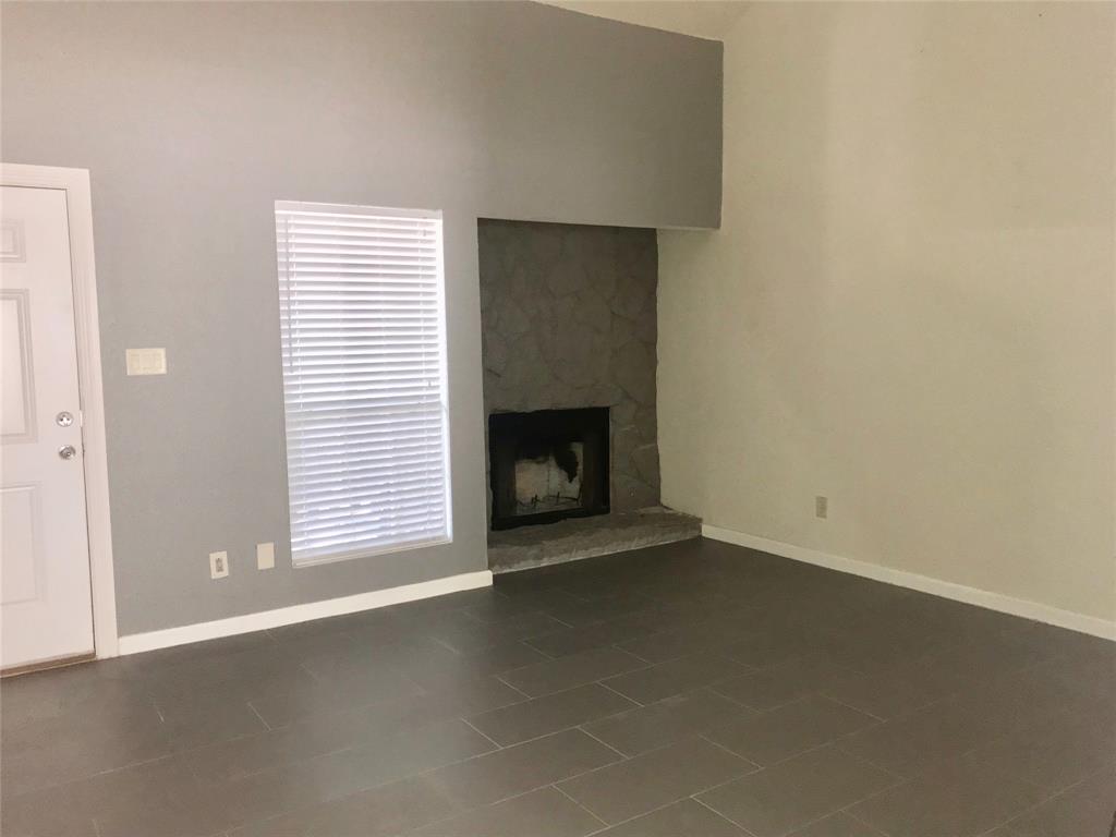 Skyline Park 02 - Residential Lease
