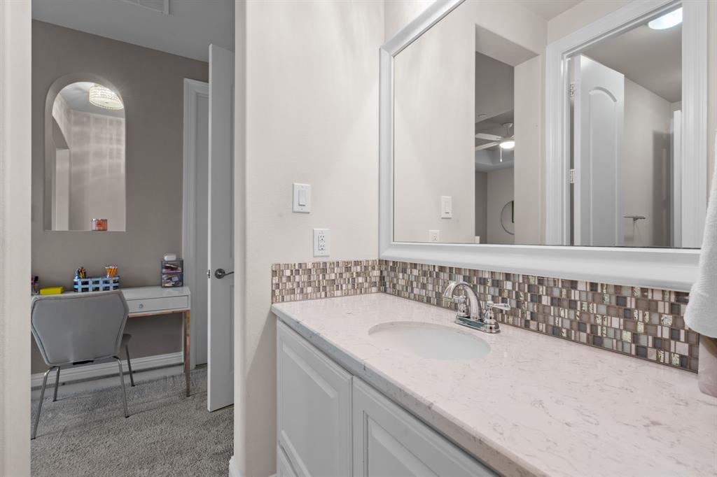 Estates at Greenspoint - Residential
