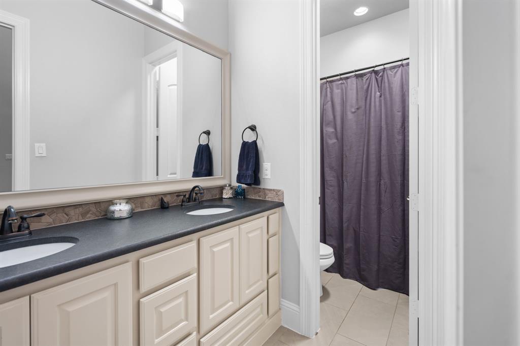 Estates at Greenspoint - Residential