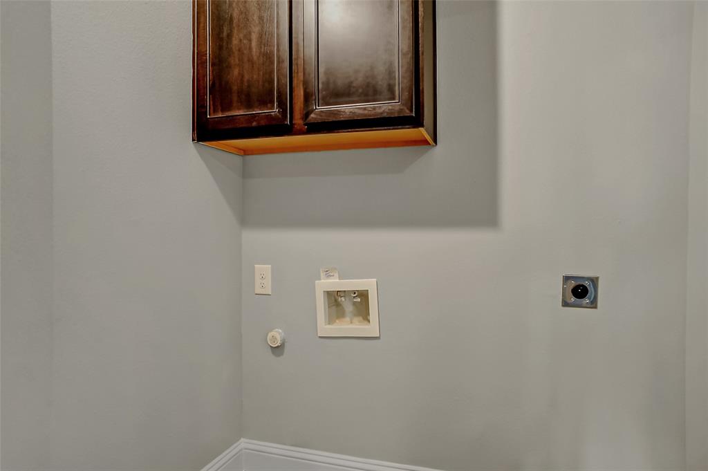 KRAWFORD PLACE ADDN REPLAT LT 1 BLK 1 KRAWFORD PLA - Residential Lease