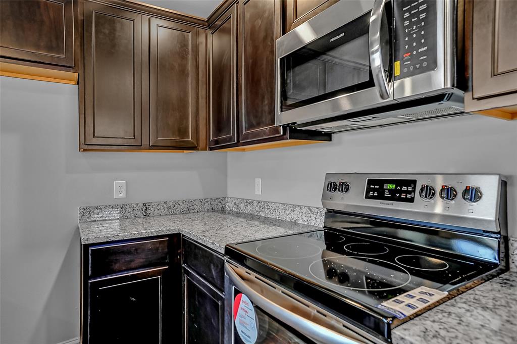 KRAWFORD PLACE ADDN REPLAT LT 1 BLK 1 KRAWFORD PLA - Residential Lease