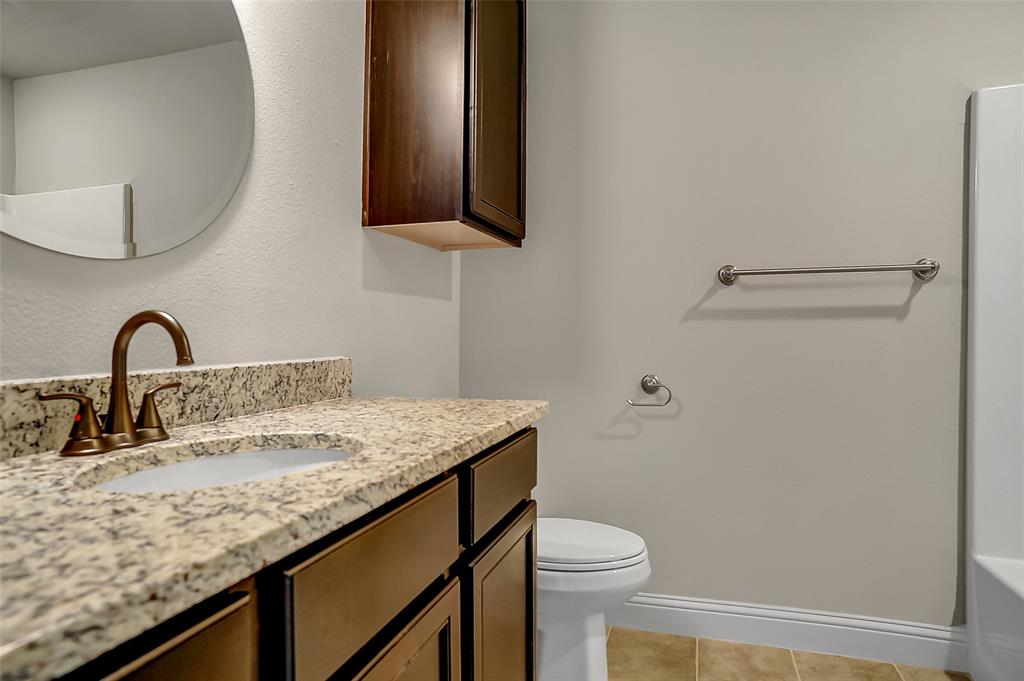 KRAWFORD PLACE ADDN REPLAT LT 1 BLK 1 KRAWFORD PLA - Residential Lease