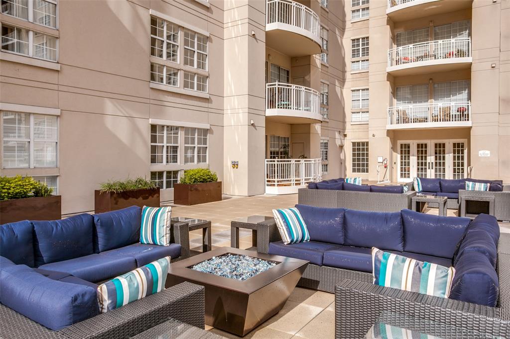 Renaissance Turtle Crk Condos - Residential