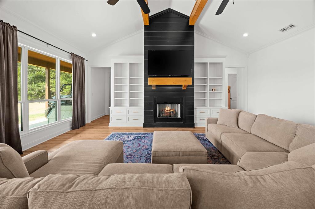 John Walling Surv Abs #891 - Residential