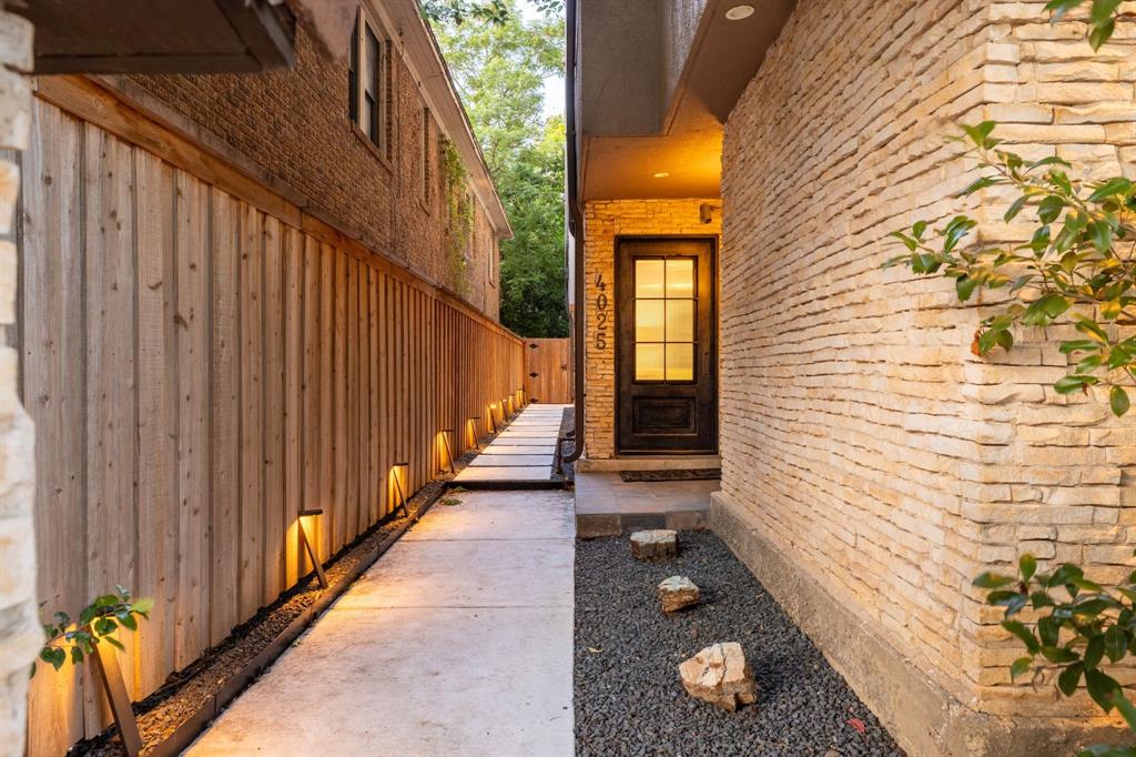 Metro Hawthorne - Residential