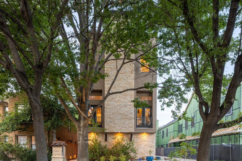 Rarely does a home check every box. Just one block from the Highland Park border, walkable to Highland Park Village, and with no HOA — 4025 Hawthorne Ave delivers the lifestyle, location, and freedom that discerning buyers spend years searching for.
Spanning 2,435 square feet, this 3-bedroom, 3.5-bathroom residence offers ten versatile rooms designed for the way you actually live — a home office, a guest retreat, a media lounge, and more. The open-concept living and dining spaces flow effortlessly, filled with natural light and built for both quiet evenings and elevated entertaining.
The primary suite is a true sanctuary, complete with two separate generous walk-in closet and a beautifully appointed ensuite.
Above it all, the crown jewel: a sprawling private rooftop across three distinct outdoor areas, with stunning Dallas skyline views that make every morning and every evening worth savoring. Plus a large private front yard that conveys solely for your home! 
The only front-facing unit in the building, this home comes with a private 2-car garage — then steps outside to world-class dining, boutique shopping, and the timeless charm of one of Dallas's most coveted walkable corridors.