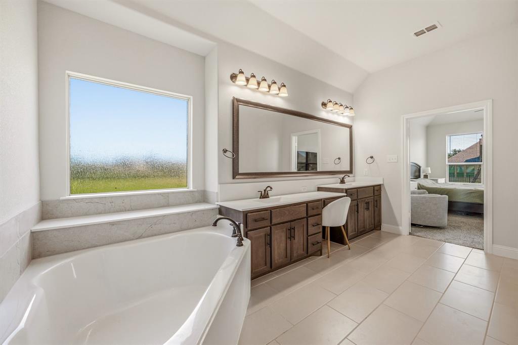 Abes Landing Ph 4b - Residential