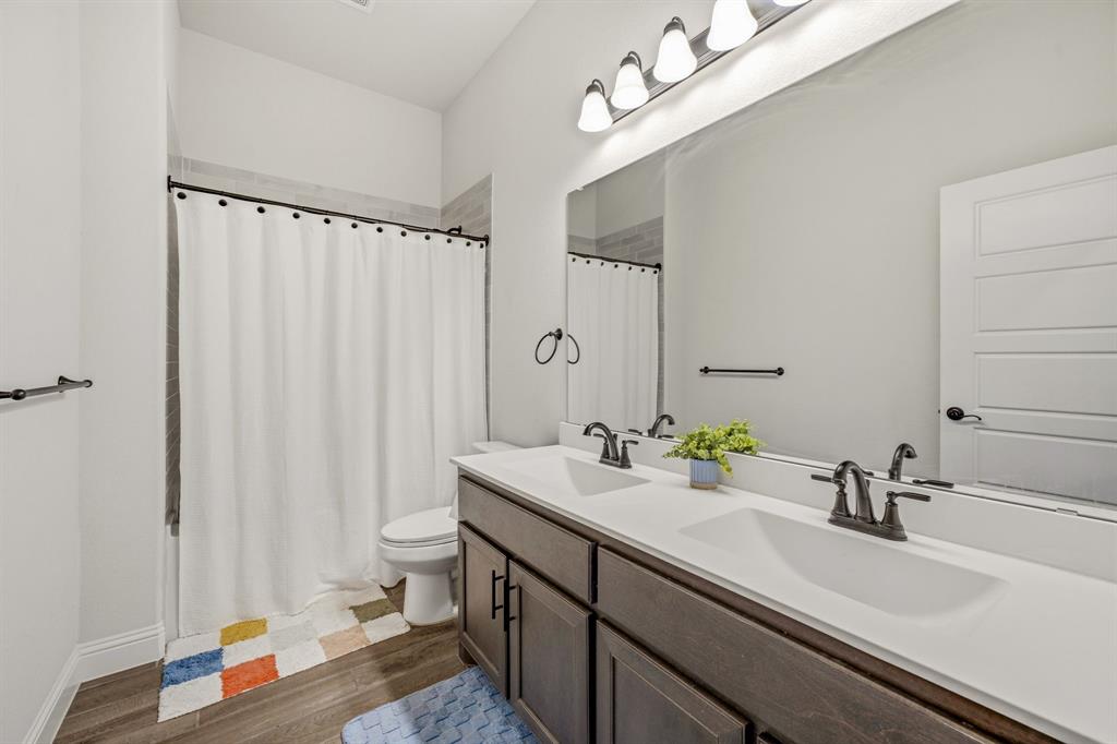 Abes Landing Ph 4b - Residential
