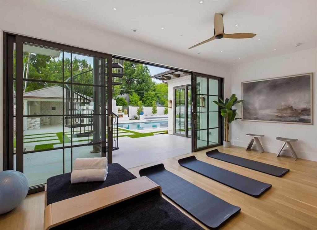 D H Choe Add - Residential