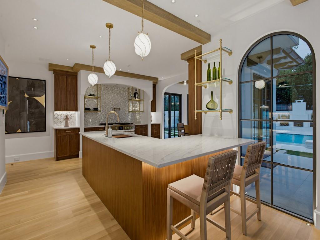 D H Choe Add - Residential