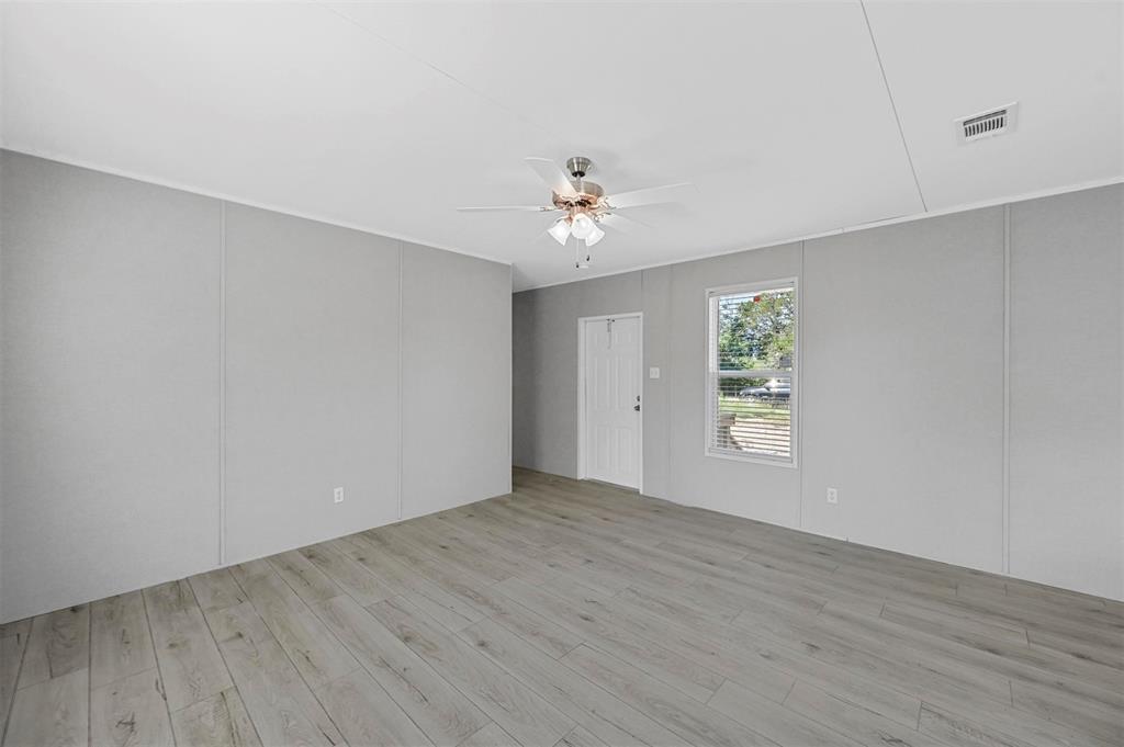 Oak Trail Shores Sec B - Residential