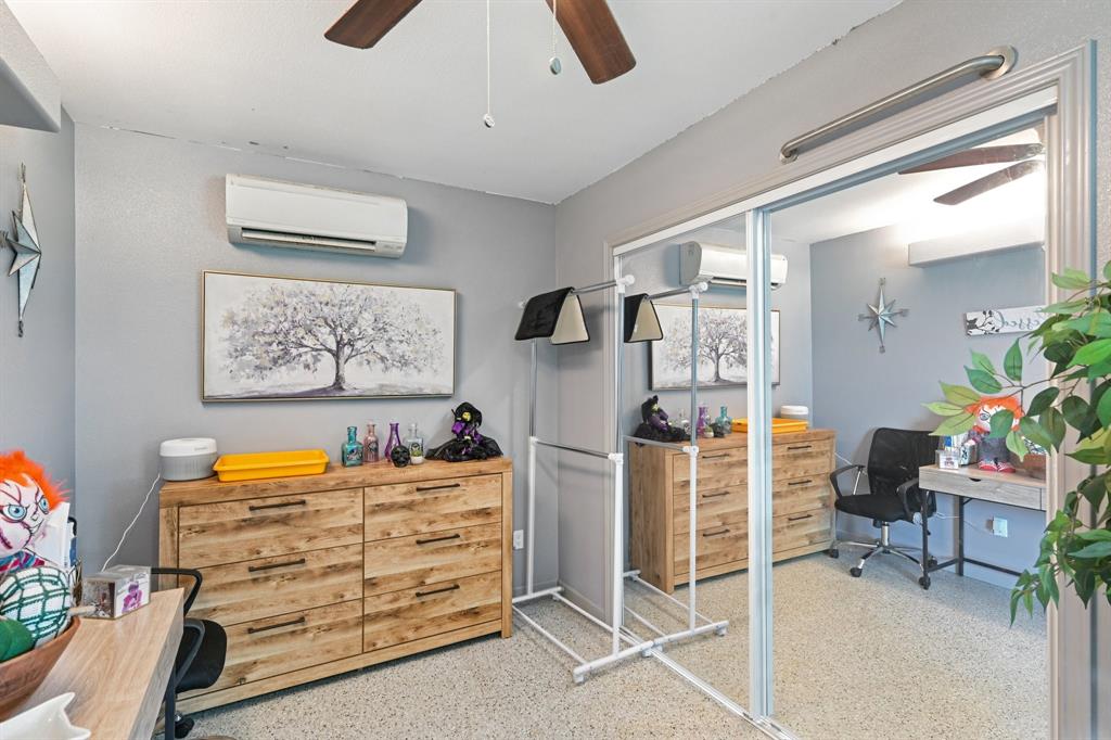 Ray Roberts Estate - Residential