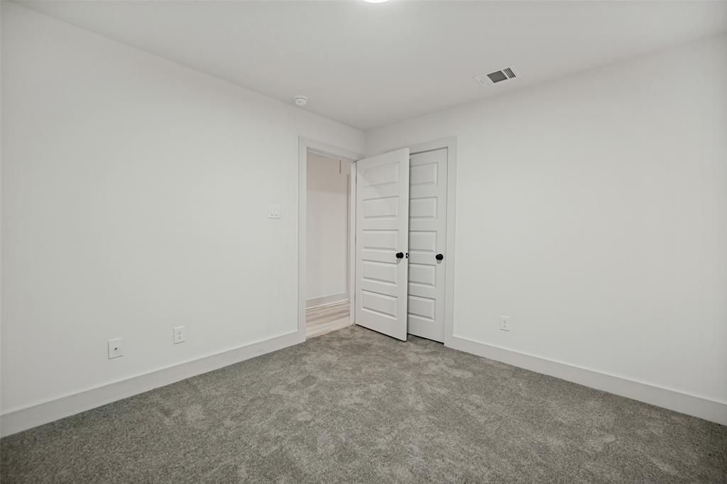 Dallas Land & Loan - Residential