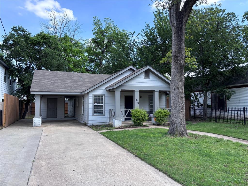welcome to this charming 3-bedroom, 2-bath home located in a desirable Dallas neighborhood.  Whether you're a fist-time home buyer or looking to down size, this home is full of potential and ready for its new owners to make it their own.  The kitchen is complete with granite countertops and stainless steel appliances - perfect for cooking and entertaining.  This home is perfectly situated just minutes from downtown, shopping, and Fair Park which offers both convenience and comfort in an ideal location. Don't miss out on the opportunity to make it yours!