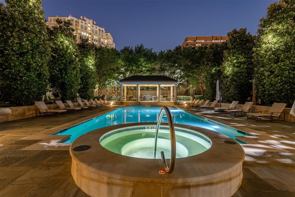 Vendome On Turtle Creek - Residential