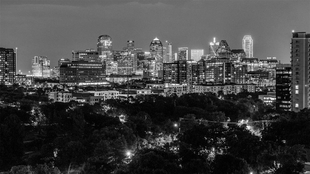 Vendome On Turtle Creek - Residential