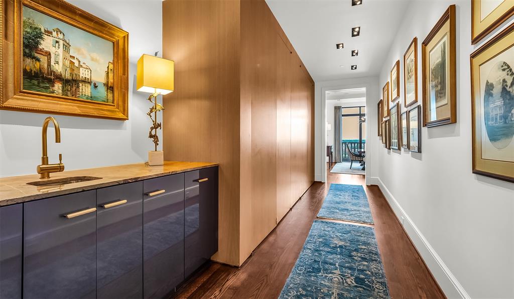 Vendome On Turtle Creek - Residential
