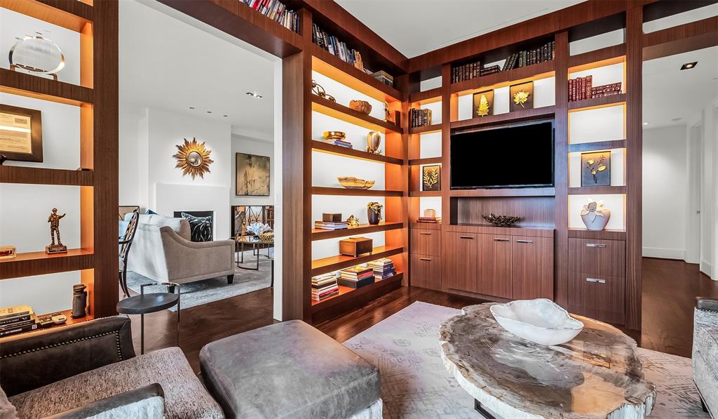 Vendome On Turtle Creek - Residential