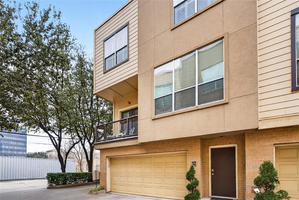 Kensington Court Condos Bldg 2 - Residential