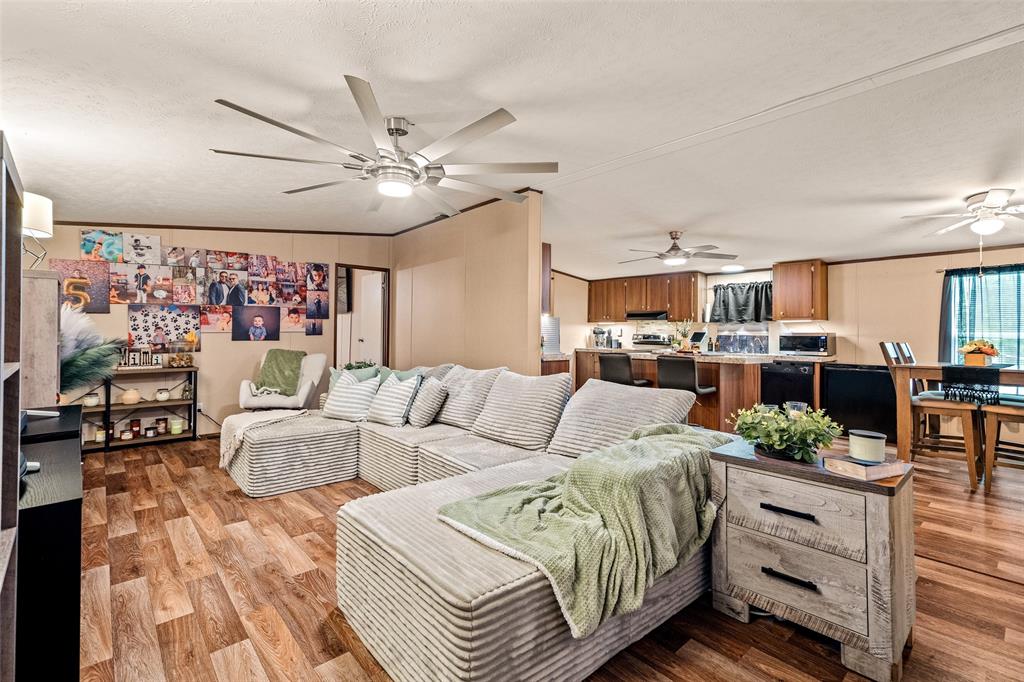 King Script Cove Add - Residential