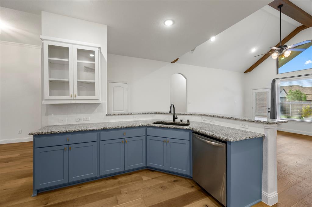 Sonoma Verde - Residential