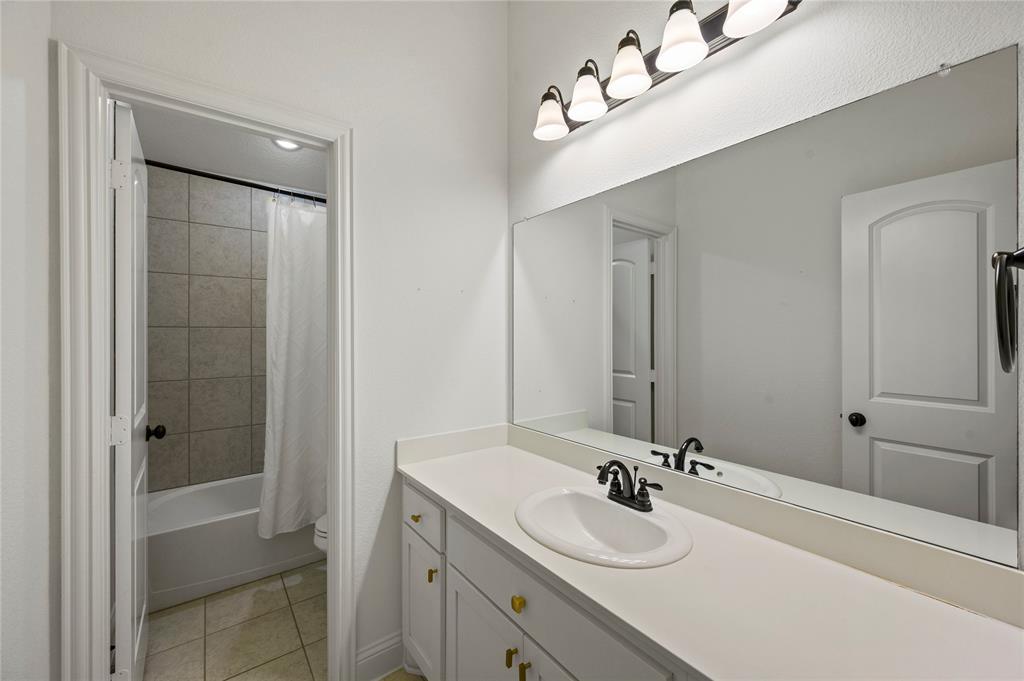 Sonoma Verde - Residential