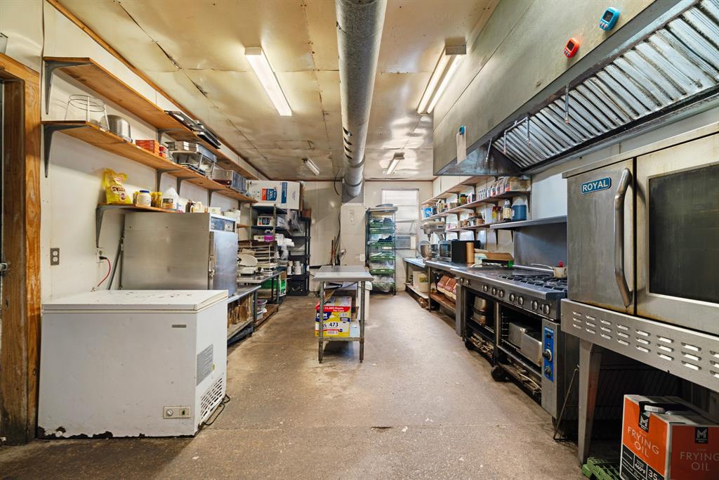 City of Emory - Commercial Sale