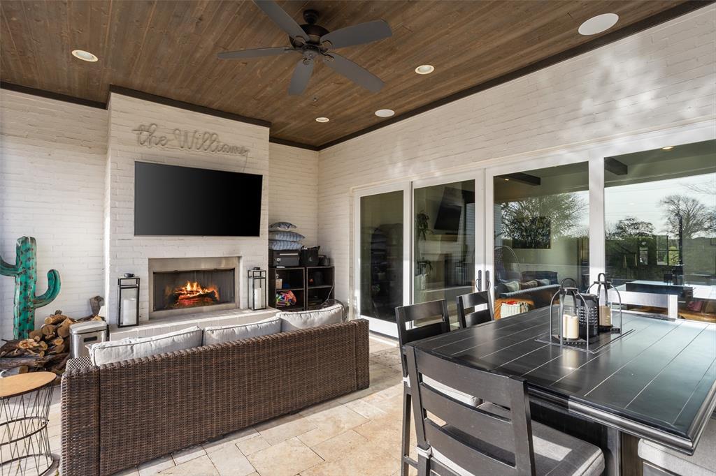 Mira Vista - Residential