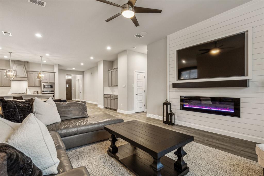 Avalon at Argyle - Residential