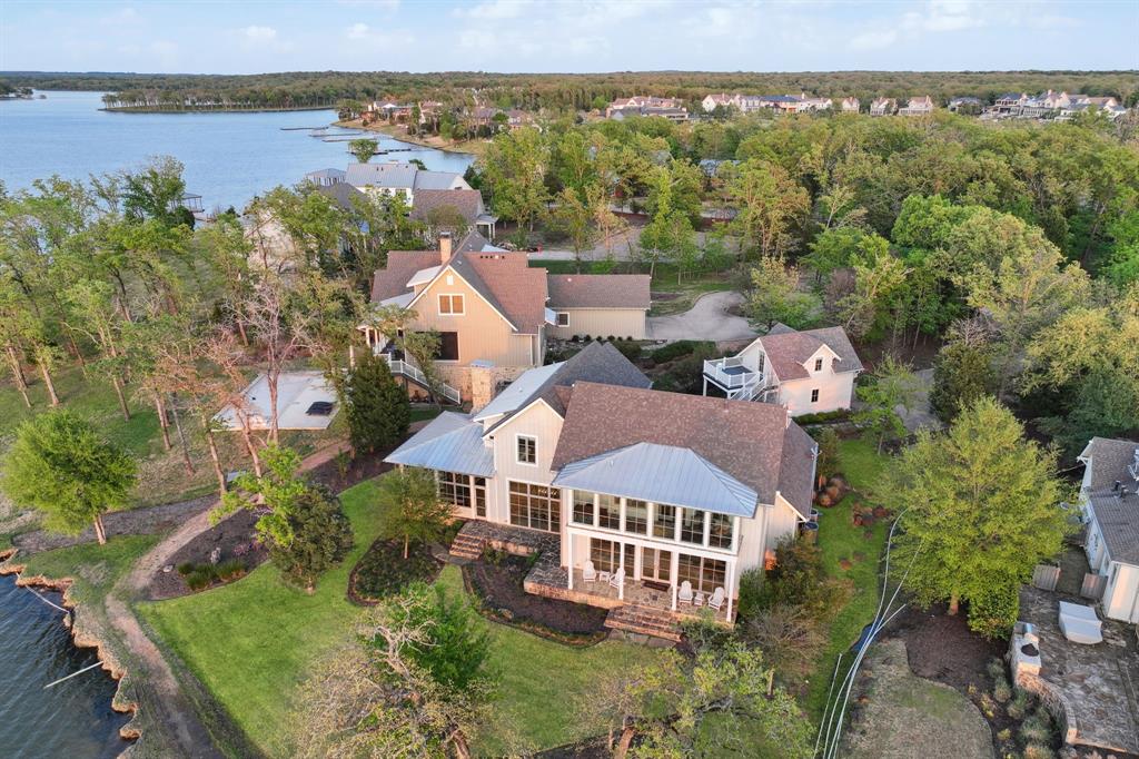Long Cove on Cedar Creek Lake - Residential