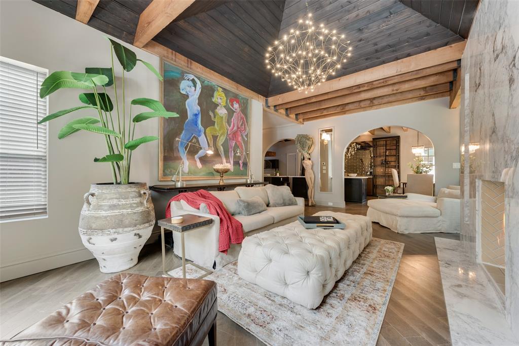 Munger Place - Residential