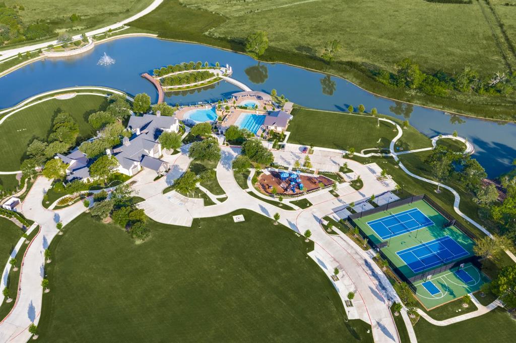 Mustang Lakes - Residential