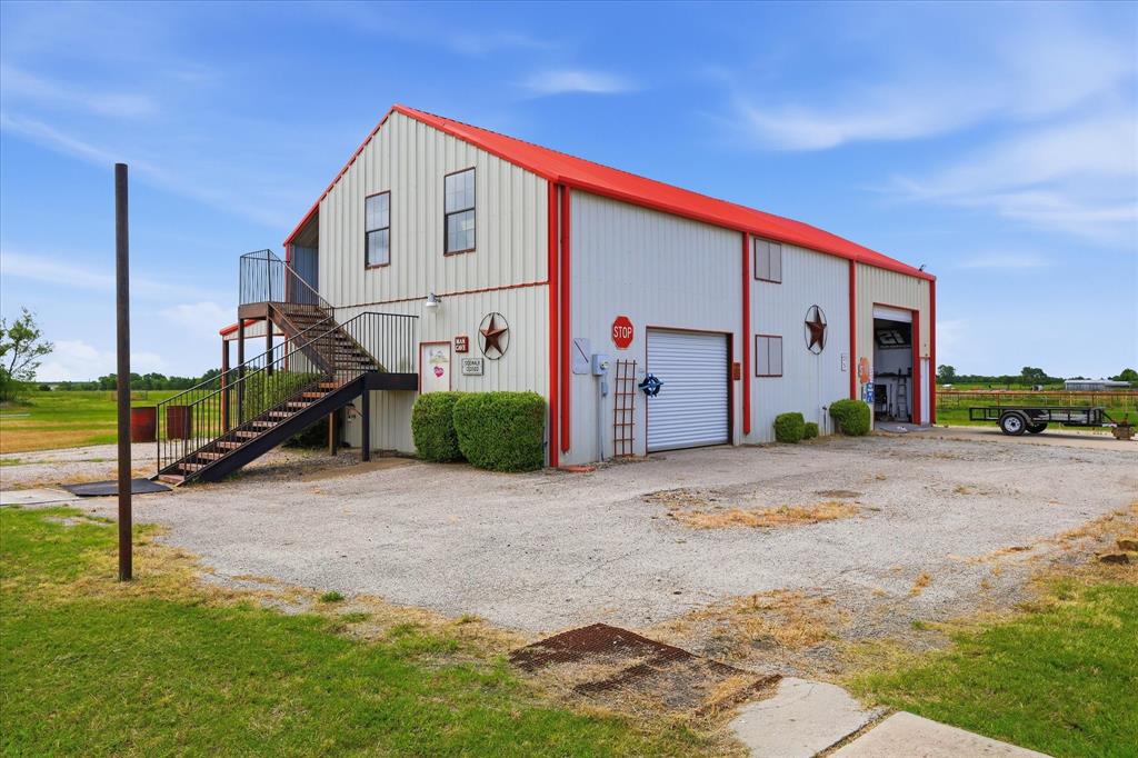 SE COLLIN HOBBY FARMS - Residential