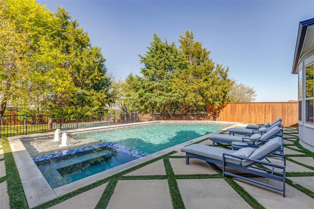 Southlake Meadows - Residential