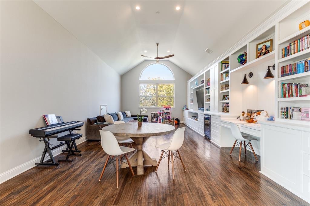 Southlake Meadows - Residential