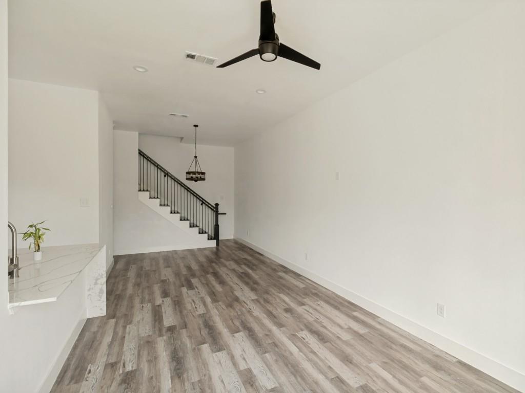 Timberleaf Lane Twnhms - Residential