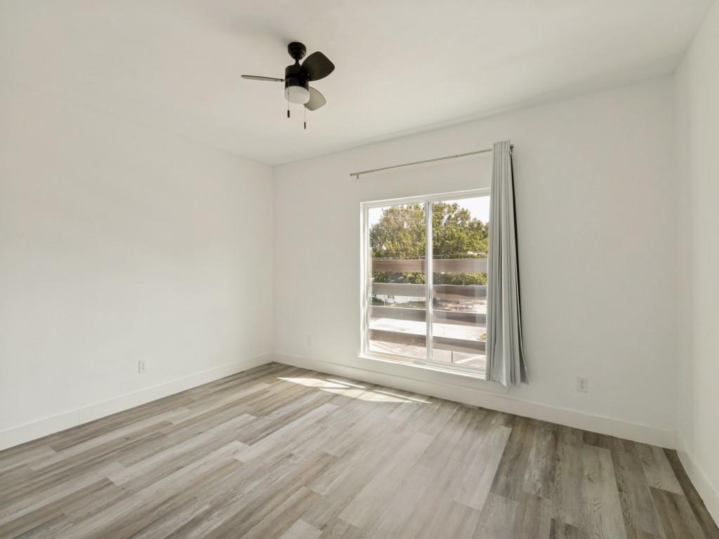 Timberleaf Lane Twnhms - Residential