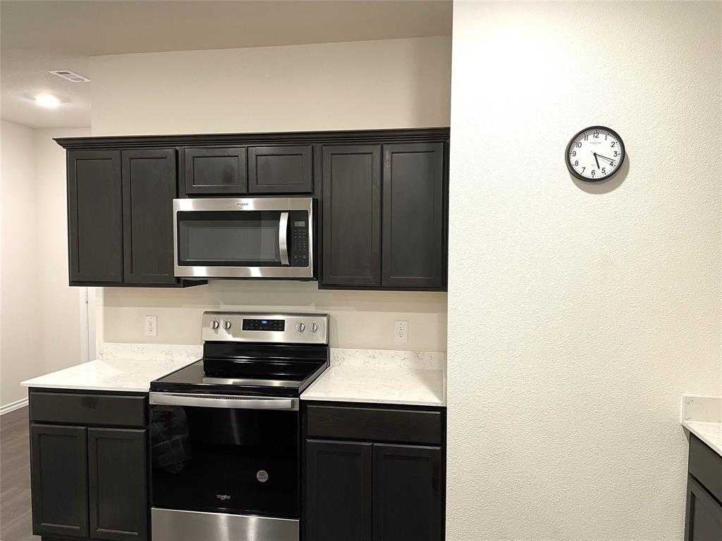 Valor Farms Ph 1 - Residential Lease