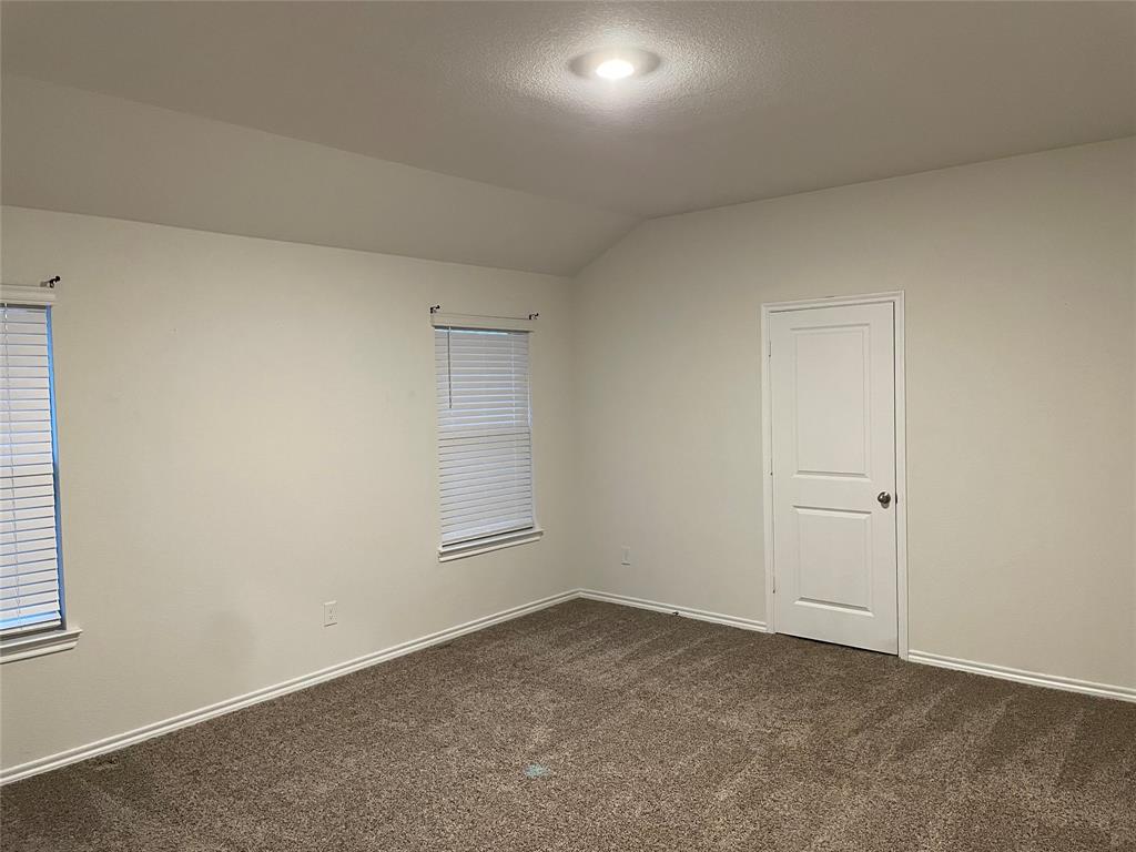 Valor Farms Ph 1 - Residential Lease