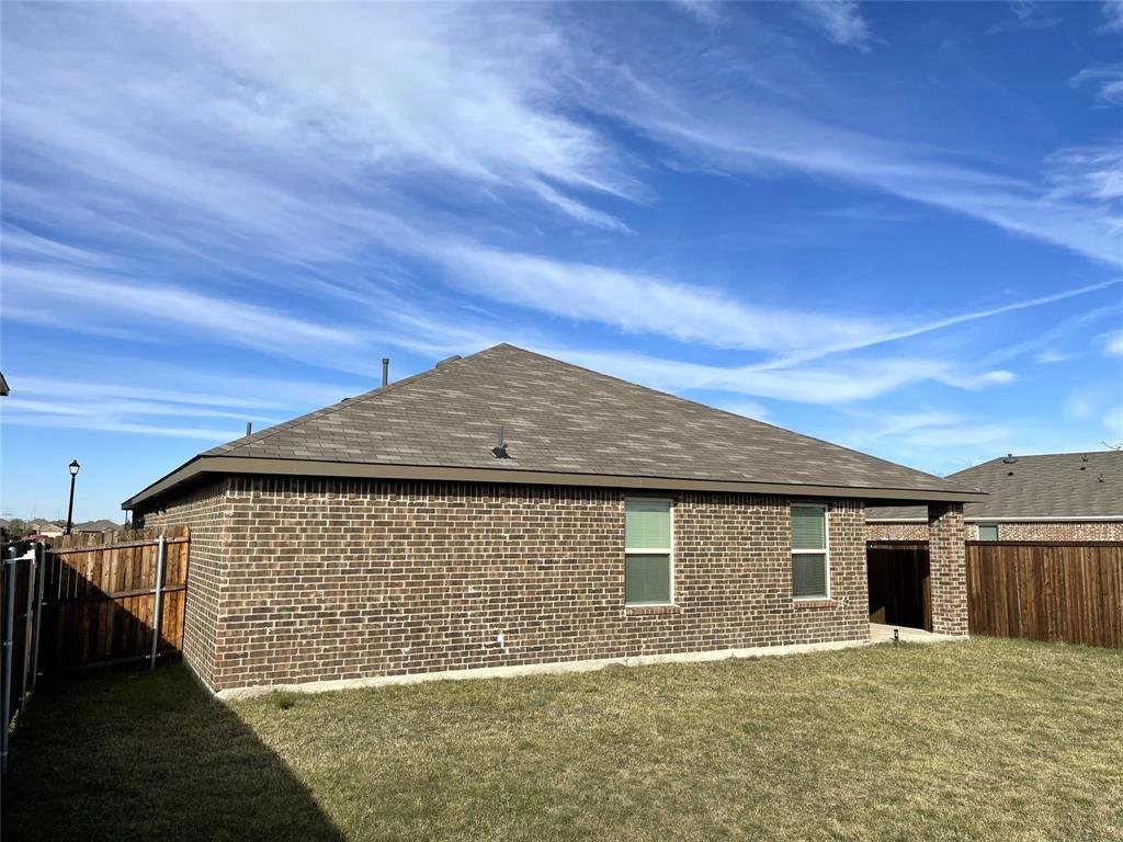 Valor Farms Ph 1 - Residential Lease