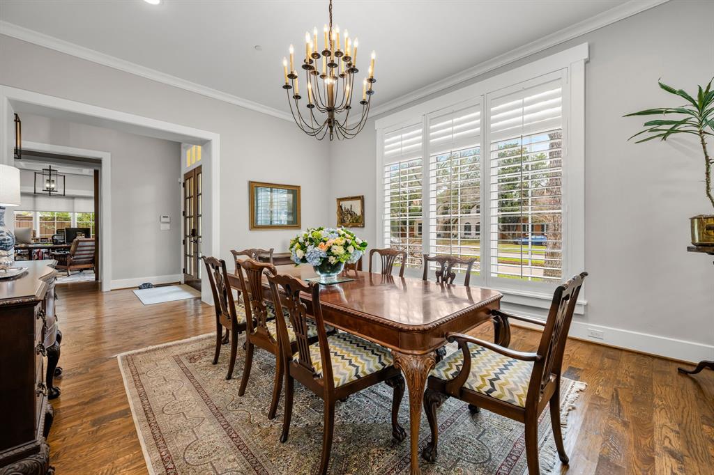 UNIVERSITY HEIGHTS - Residential