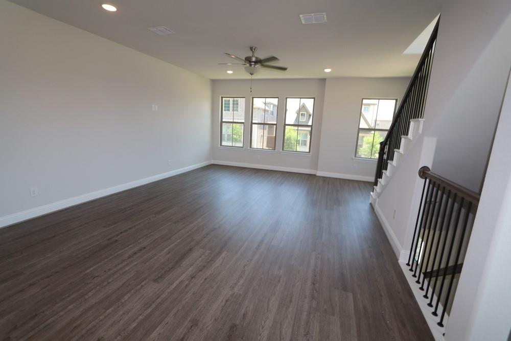 EULESS FOUNDERS PARC ADDITION - Residential