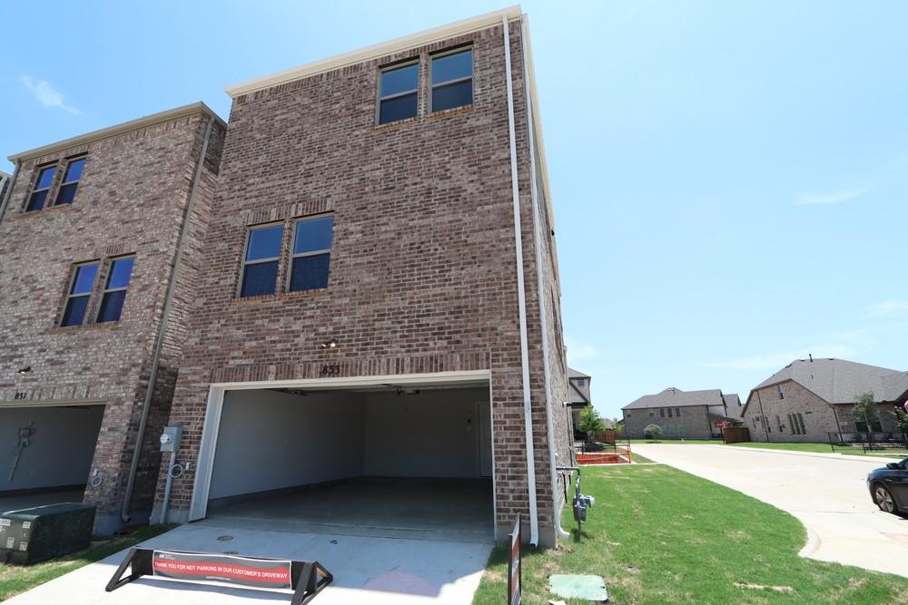 EULESS FOUNDERS PARC ADDITION - Residential