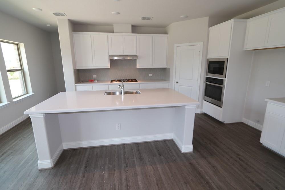 EULESS FOUNDERS PARC ADDITION - Residential